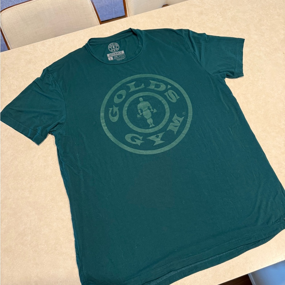 Men's Gold’s Gym Tee